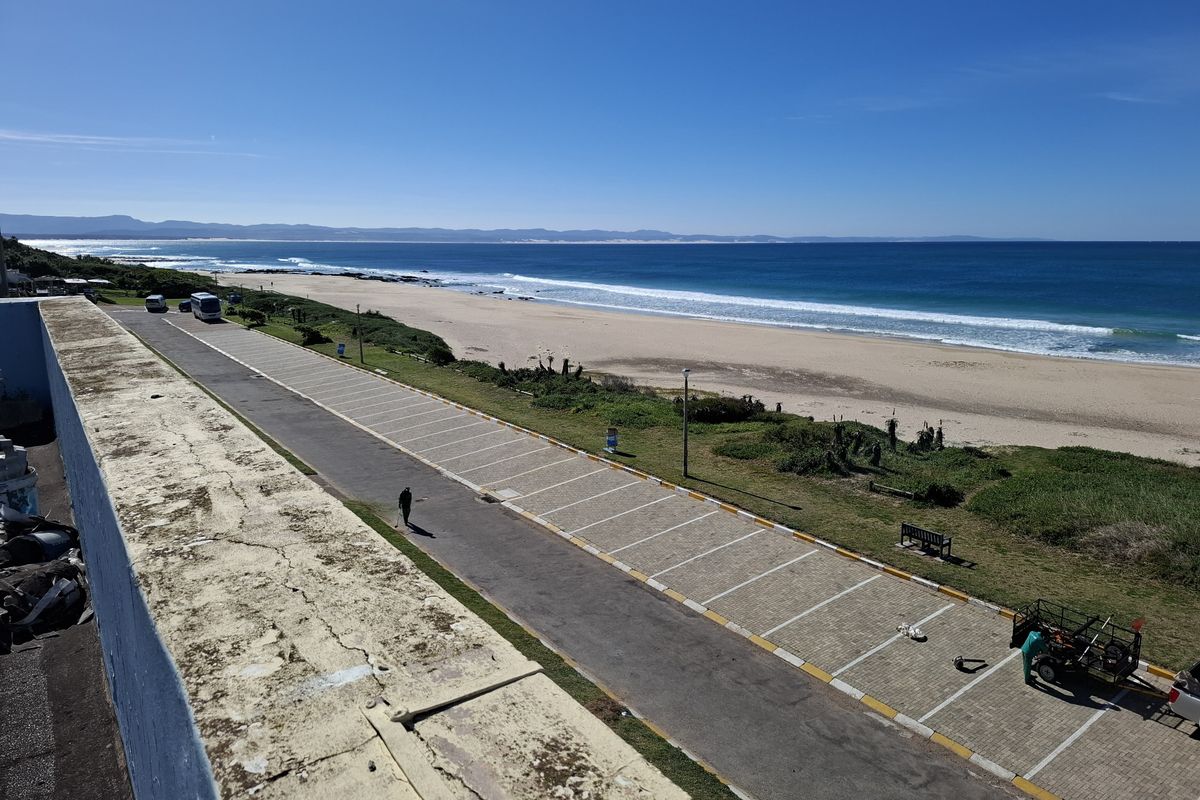 Prime Beachfront Commercial Opportunity - Jeffreys Bay - Photo 2