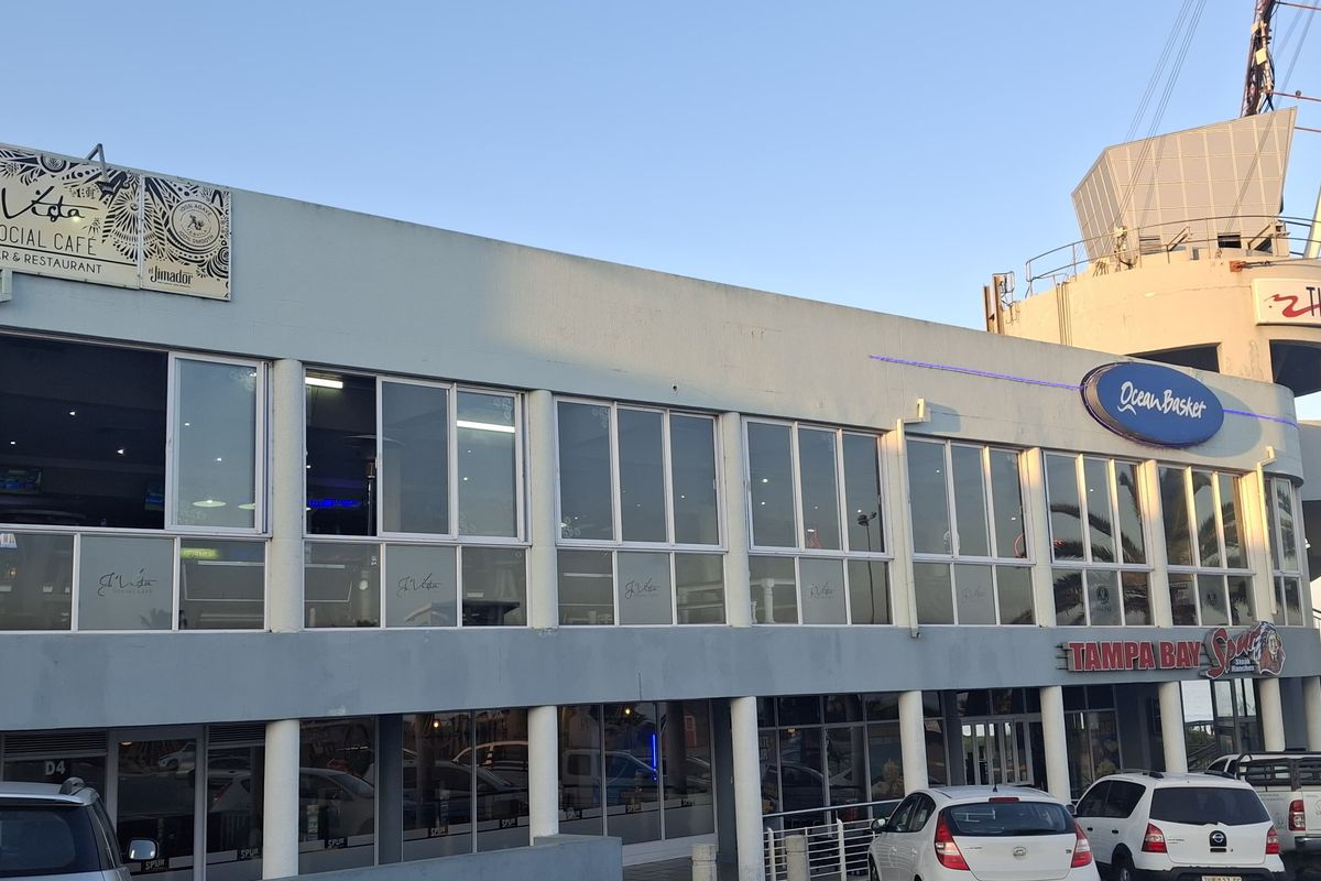 Prime Beachfront Commercial Opportunity - Jeffreys Bay - Photo 3