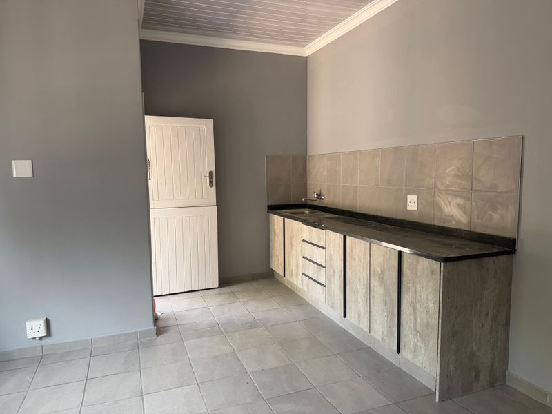 Office Rental Monthly In Rustenburg - Photo 3