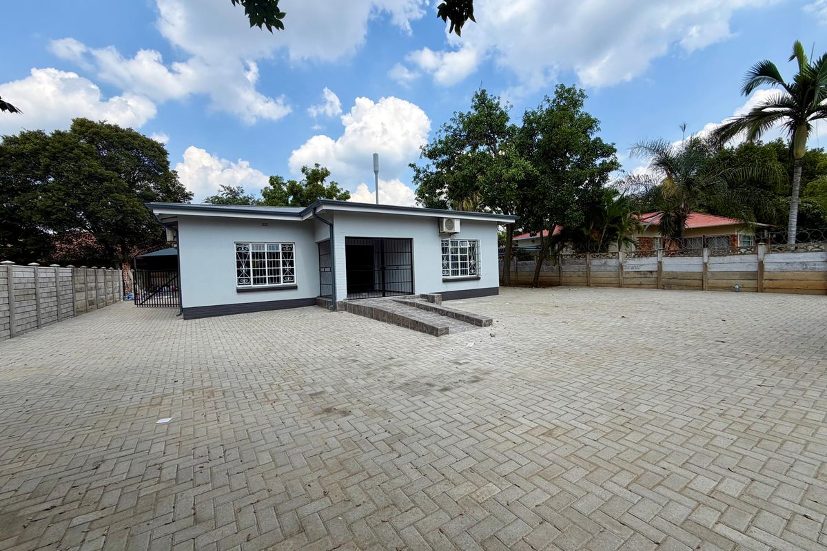 Office Rental Monthly In Rustenburg - Photo 2