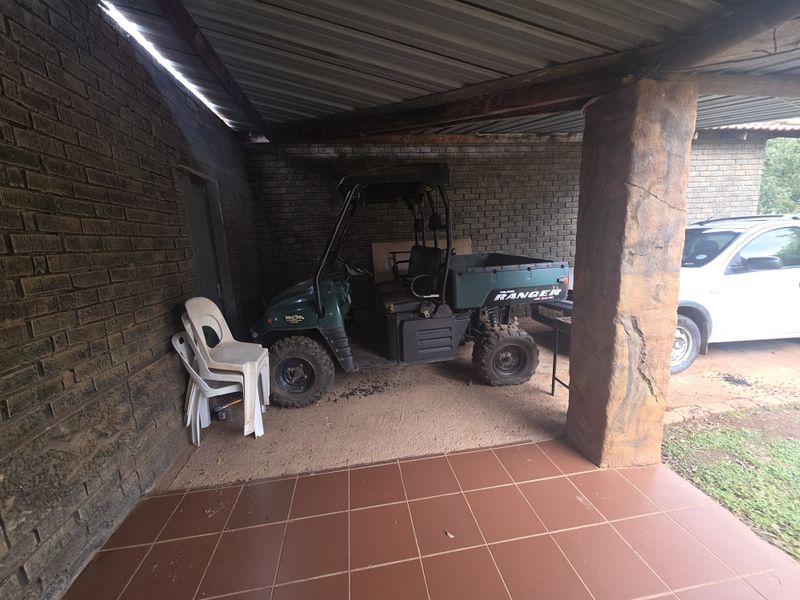 Lodge For Sale In Rustenburg - Photo 3