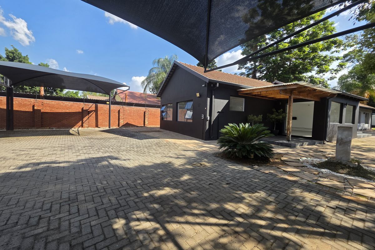 Ready to move in offices! SELLER IS VAT REGISTERED - Photo 4