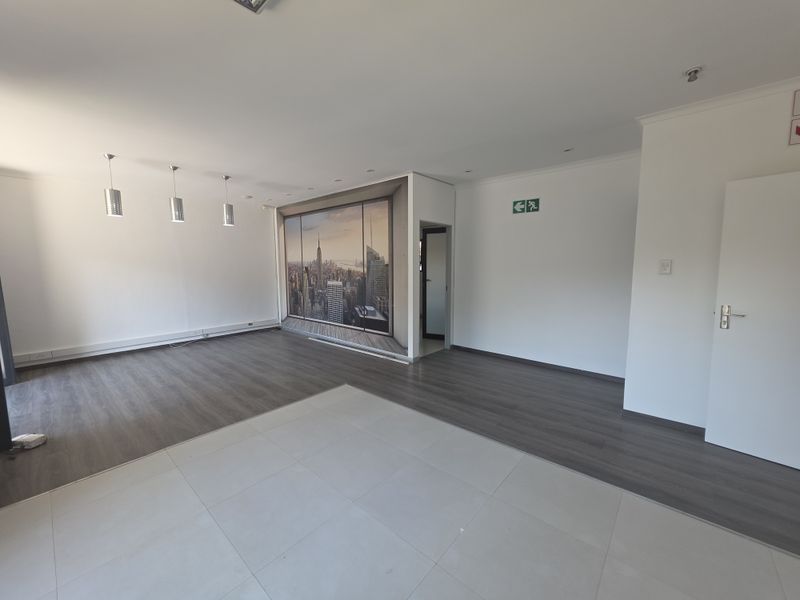 Ready to move in offices! SELLER IS VAT REGISTERED - Photo 10