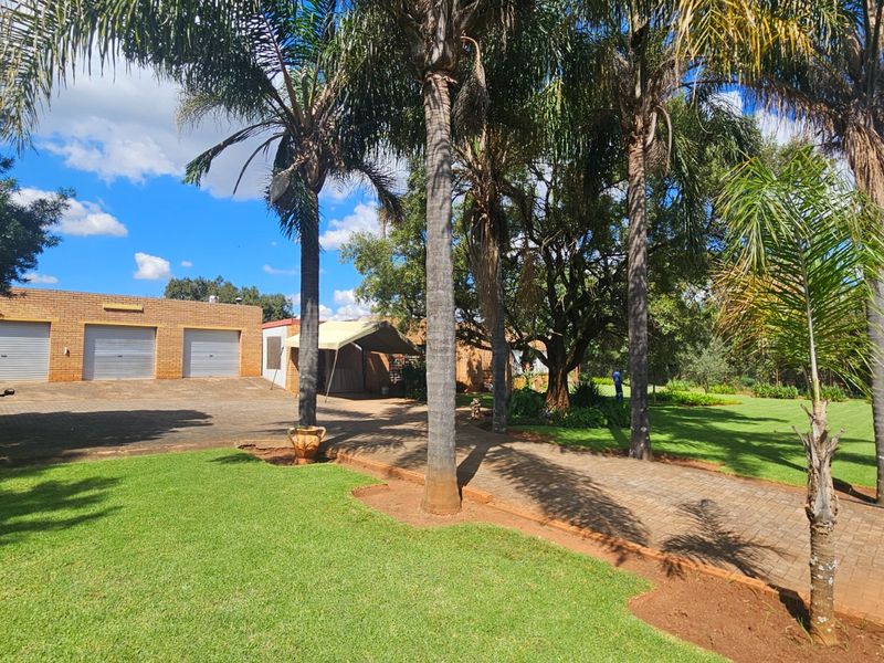 Farm For Sale In Rustenburg - Photo 4