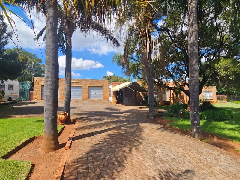 Farm For Sale In Rustenburg - Photo 10