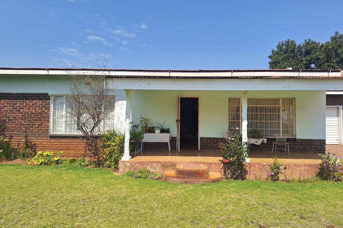 Farm For Sale In Rustenburg - Photo 2