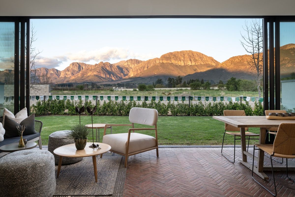 Introducing Drakenzicht by Legaro Property Development: Luxury in the Picturesque Paarl - Photo 3