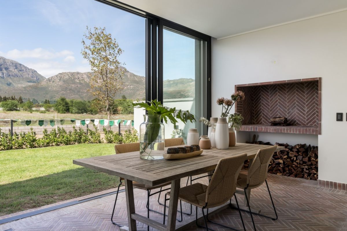 Introducing Drakenzicht by Legaro Property Development: Luxury in the Picturesque Paarl - Photo 4