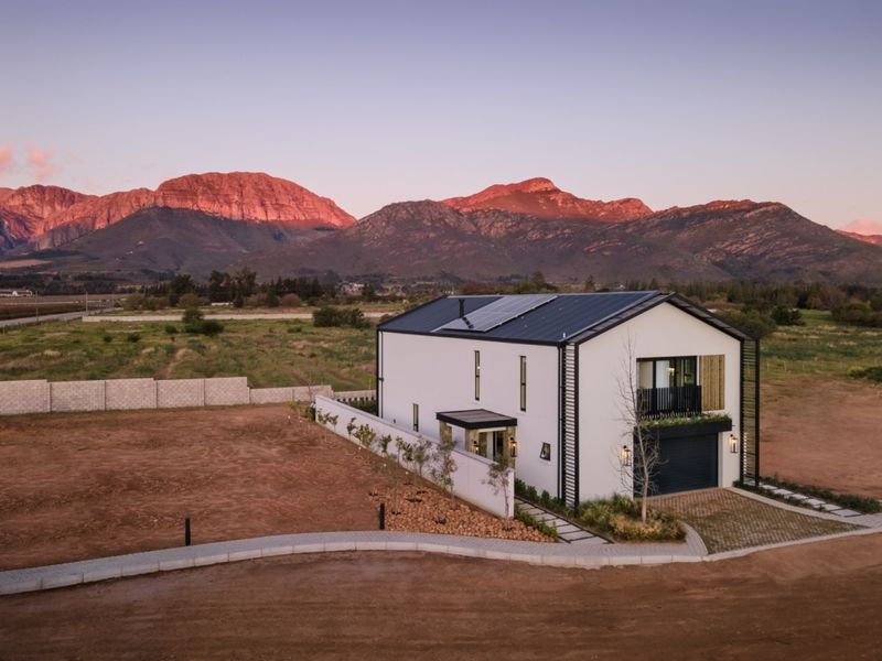 Introducing Drakenzicht by Legaro Property Development: Luxury in the Picturesque Paarl - Photo 4