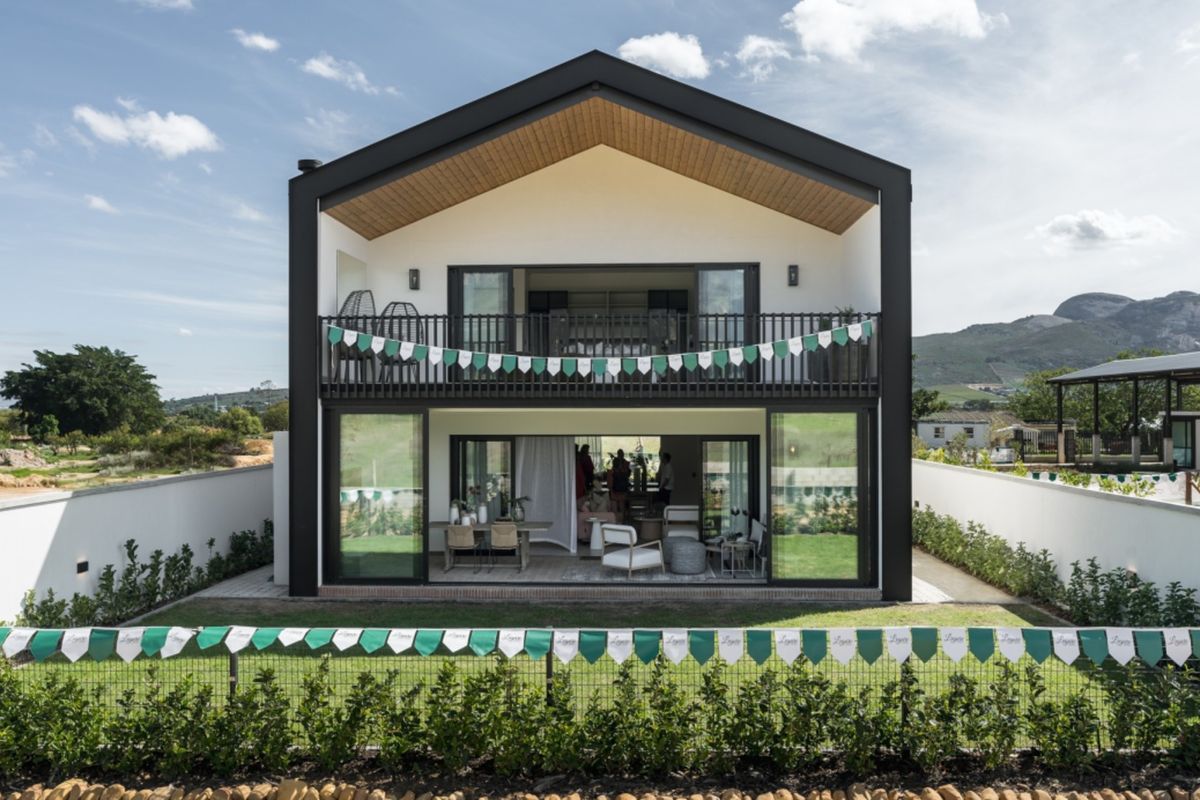 Introducing Drakenzicht by Legaro Property Development: Luxury in the Picturesque Paarl - Photo 3