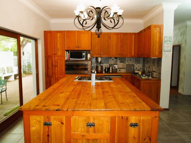 5 BEDROOM HOUSE FOR SALE IN PAGLANDE WORCESTER - Photo 9