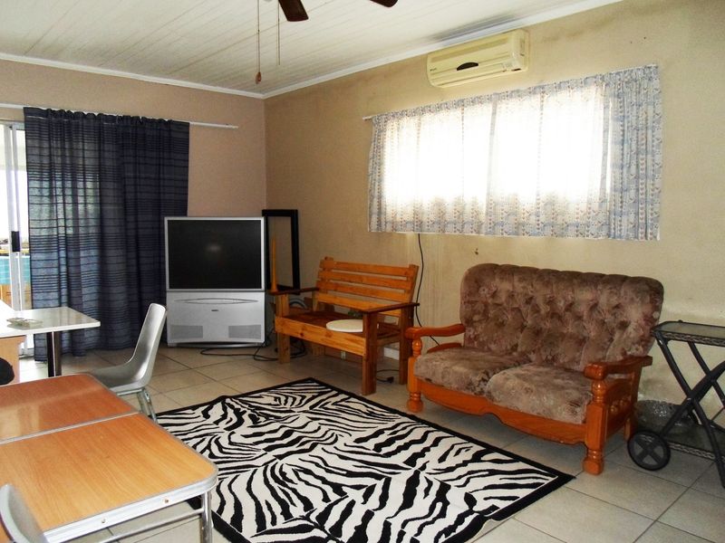 House For Sale In Paarl - Photo 7