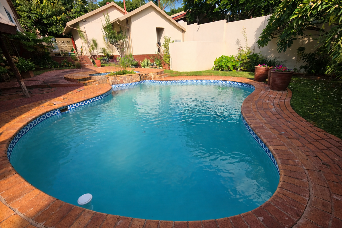 Family home with a flatlet - Photo 5