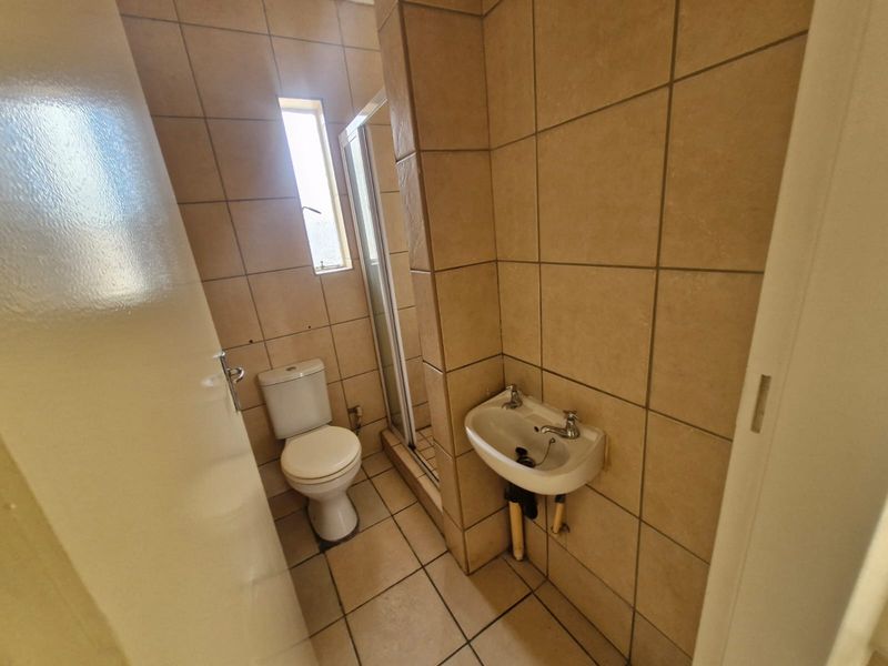 House Rental Monthly In Rustenburg - Photo 9