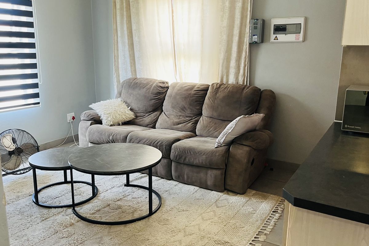 Simple, Cozy & Convenient - Photo 4