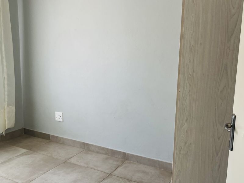 Simple, Cozy & Convenient - Photo 9