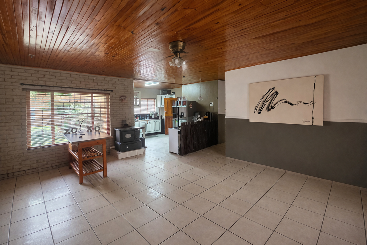 All you need under one roof - Photo 5