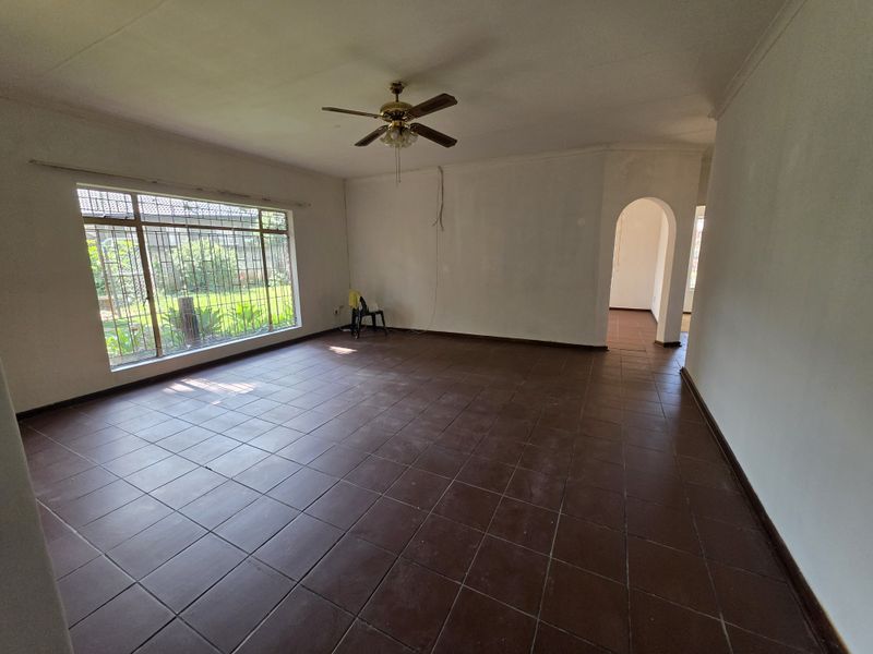 House For Sale In Rustenburg - Photo 6