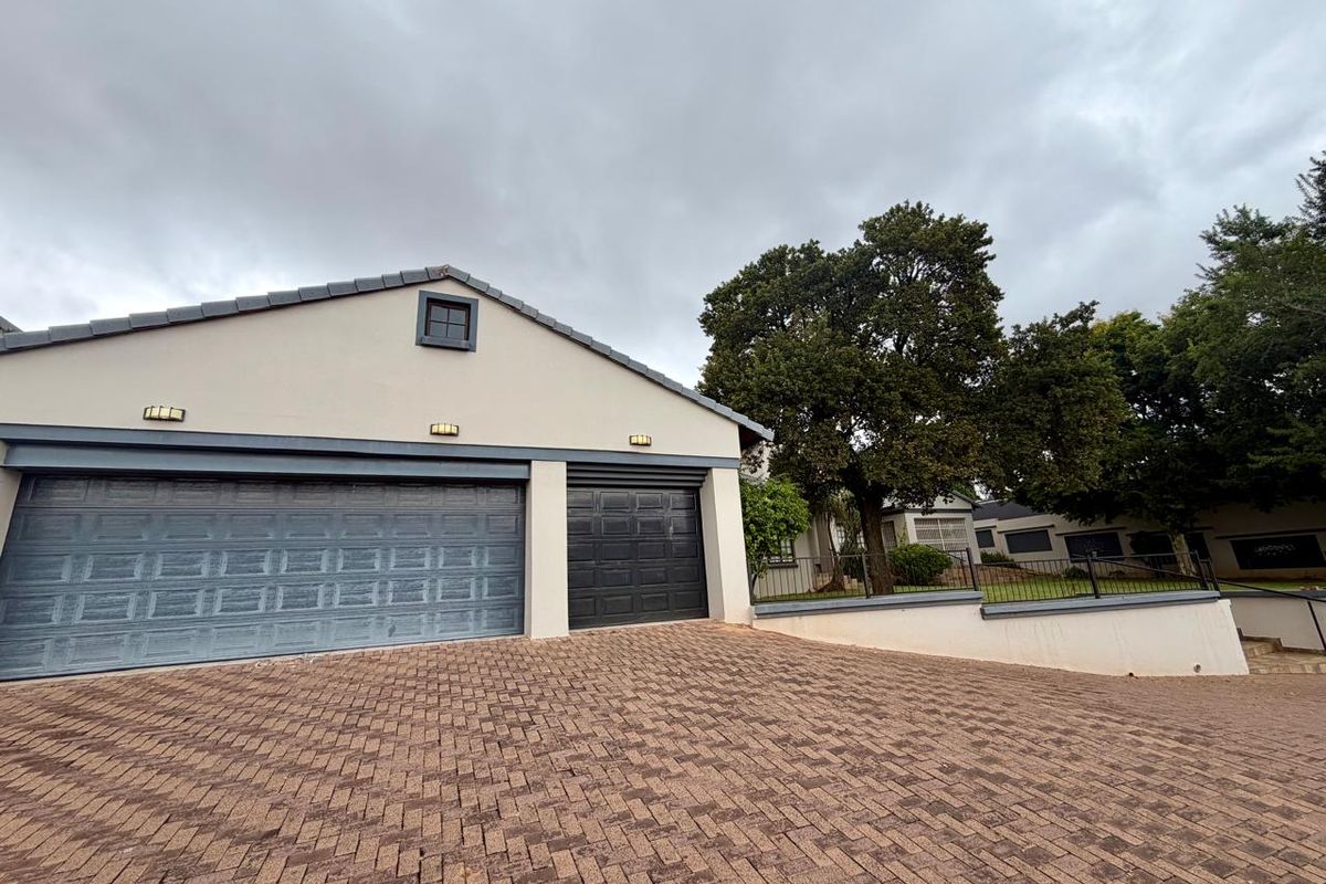 House For Sale In Rustenburg - Photo 3