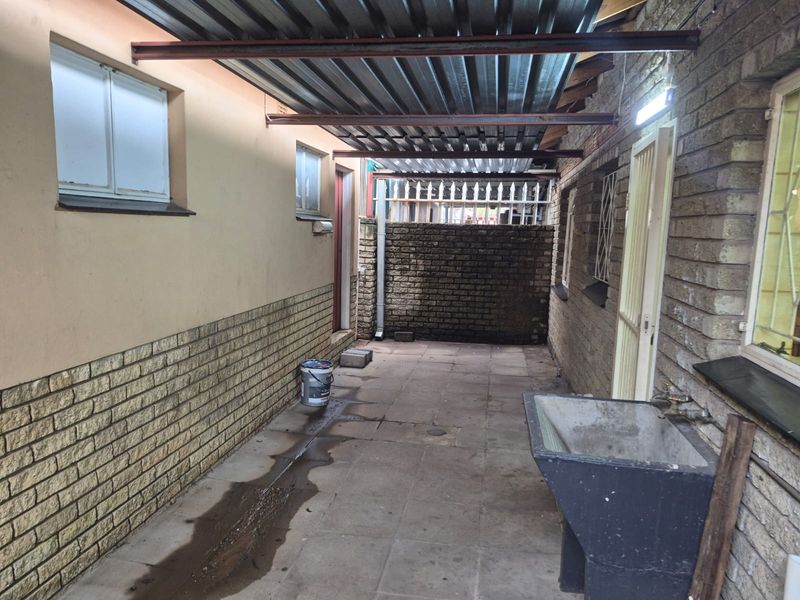 Apartment Rental Monthly In Rustenburg - Photo 7