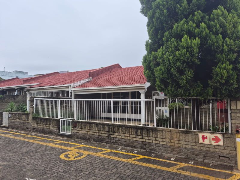 Apartment Rental Monthly In Rustenburg - Photo 2