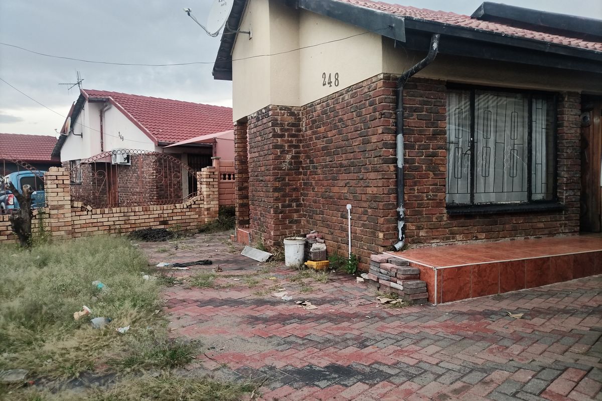 This is the right property for your family - Photo 3