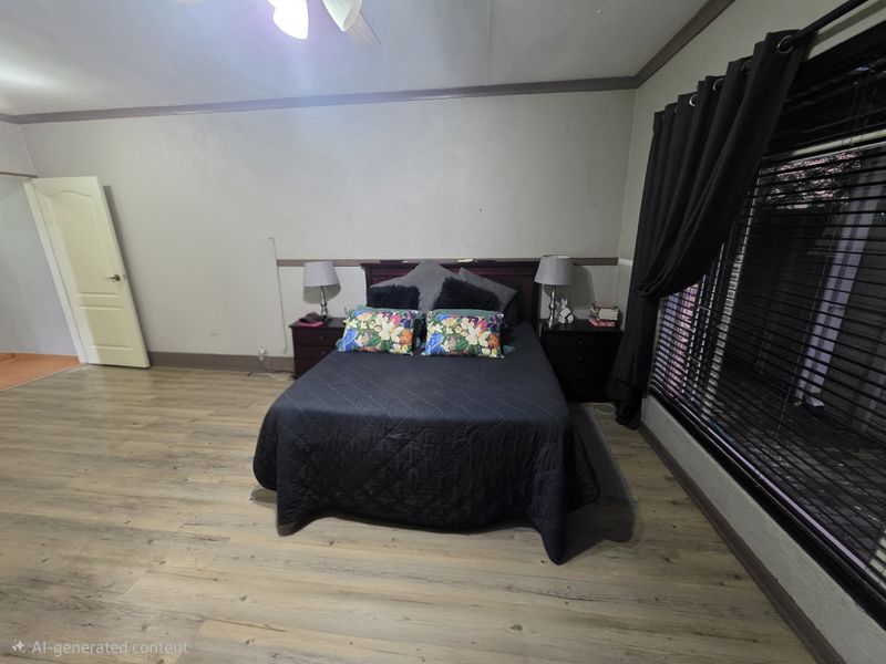 Four Bedroom Family home with a flatlet - Photo 8