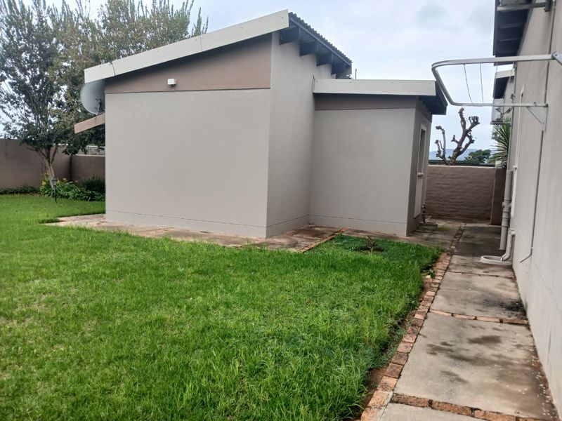 Your modern and charming home awaits, hurry! - Photo 3