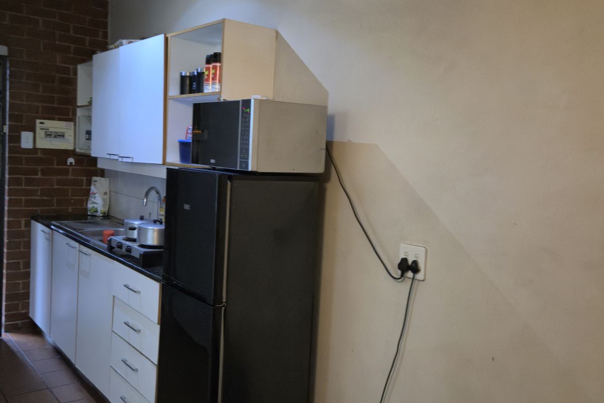 One Bedroom Ground Floor Apartment - Photo 2