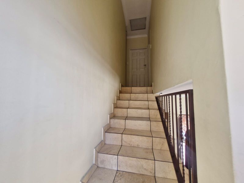 Townhouse Rental Monthly In Rustenburg - Photo 6