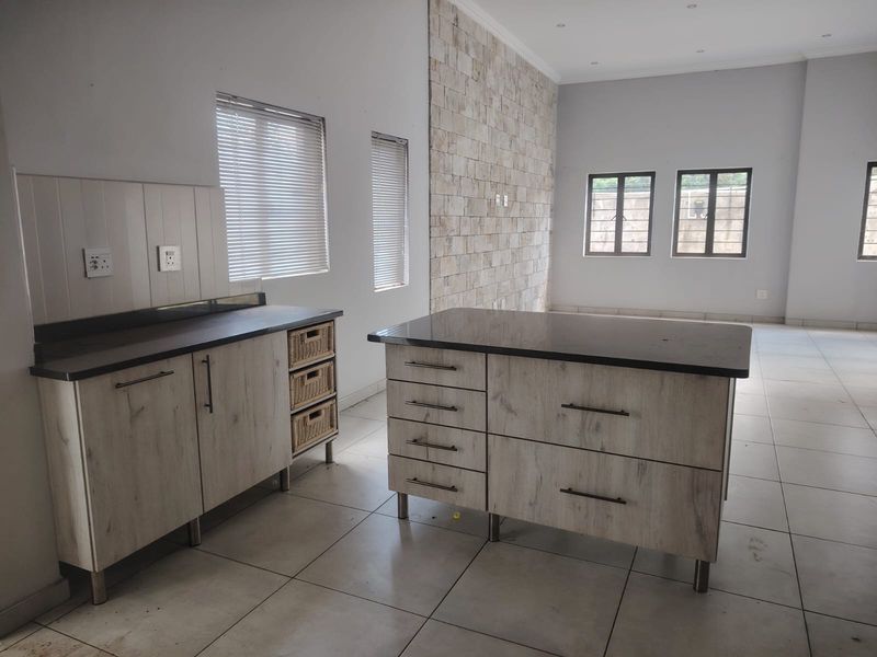 Your Perfect Family Home Awaits - Photo 3
