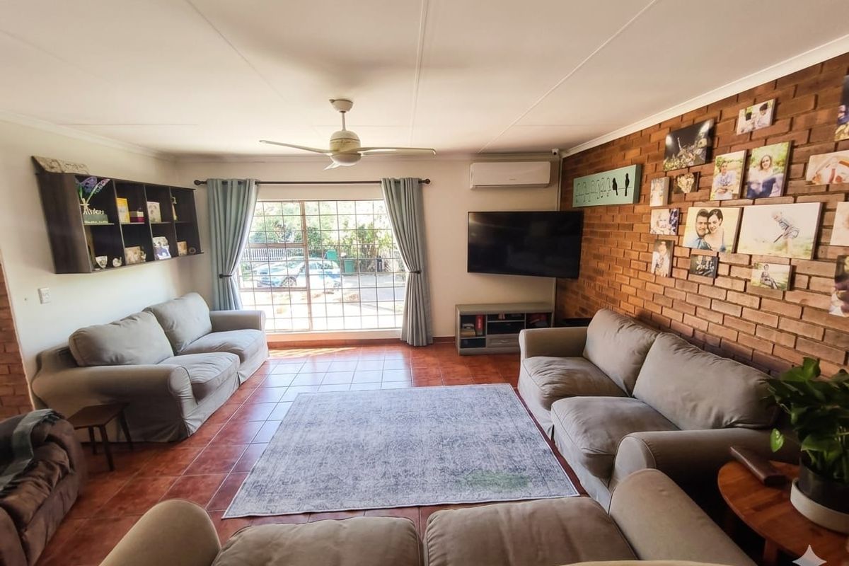 The Ultimate Family Haven: Space, Sustainability, and Endless Entertainment! - Photo 5