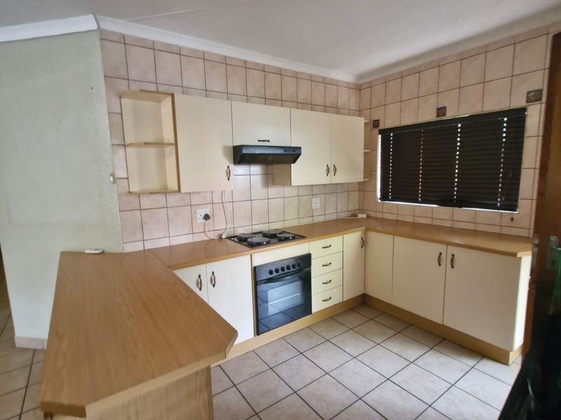 House Rental Monthly In Rustenburg - Photo 3