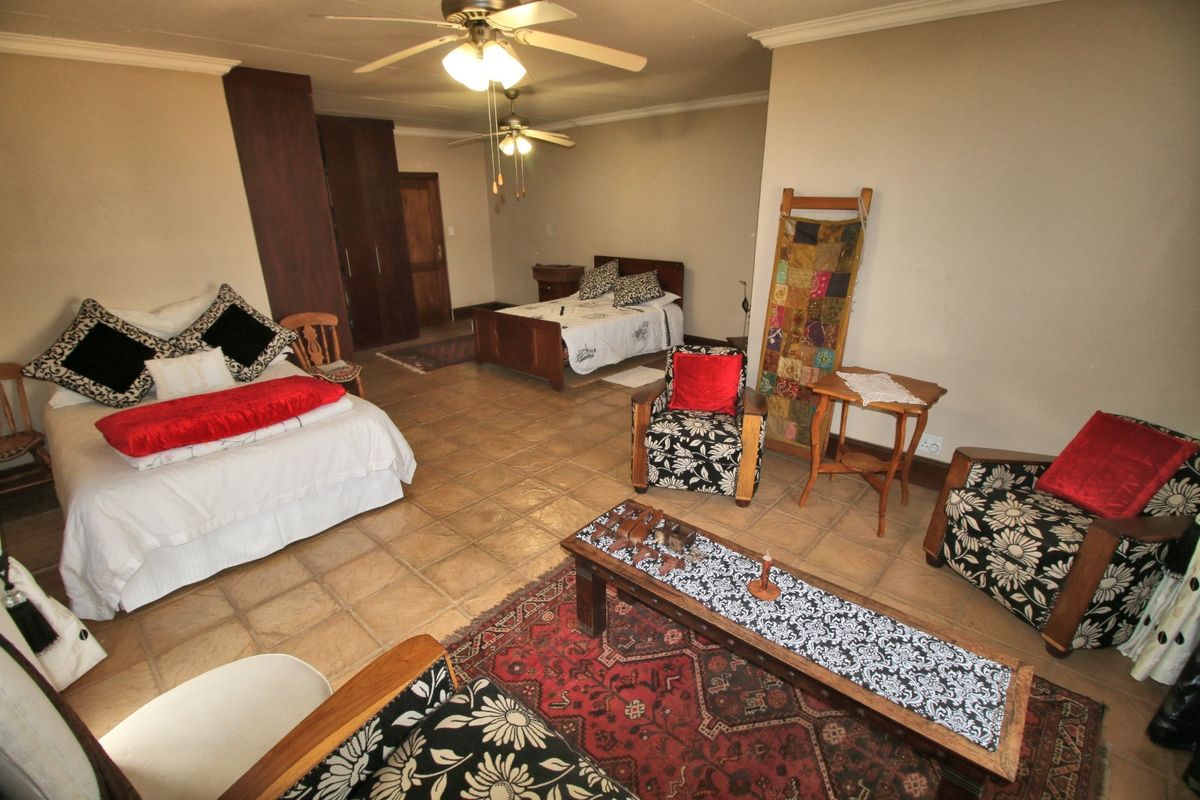 House For Sale In Rustenburg - Photo 3