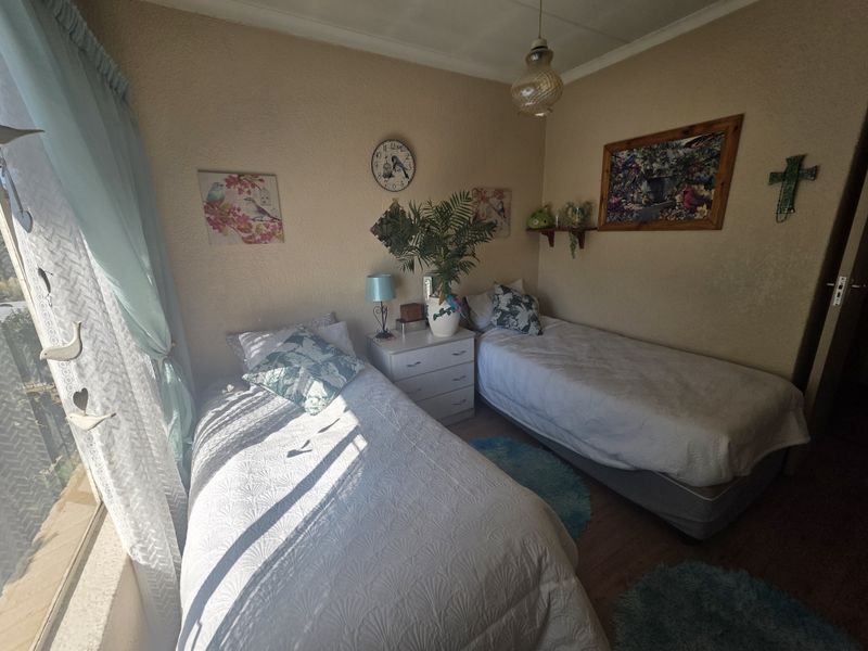 Townhouse For Sale In Rustenburg - Photo 3