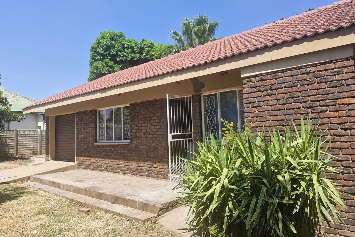 House Rental Monthly In Rustenburg - Photo 2