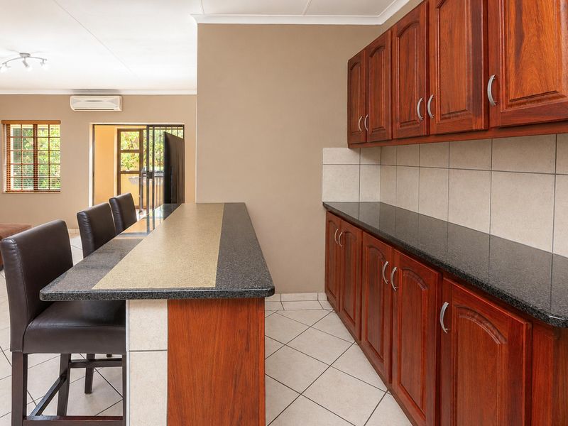 4 Bedroom Townhouse with Private Garden in Safari Gardens - Photo 3