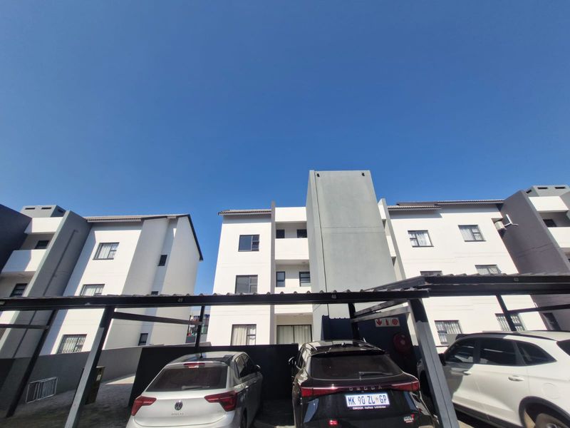 Apartment Rental Monthly In Rustenburg - Photo 1