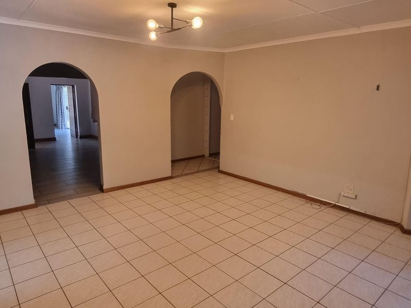 Dive Into Your Dream Home - Photo 8