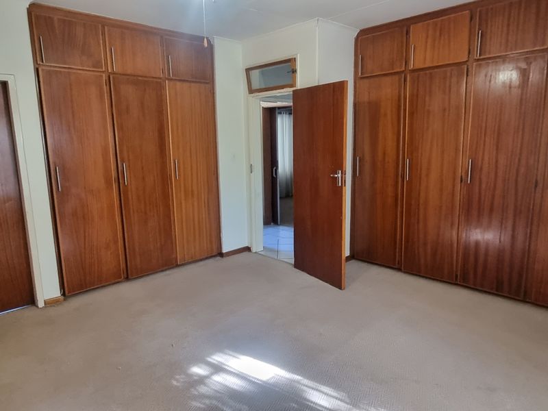 Dive Into Your Dream Home - Photo 9