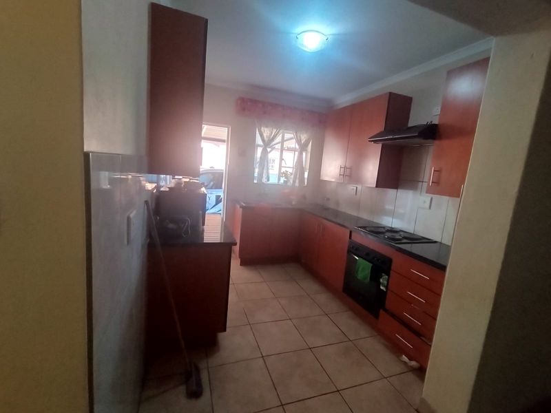Available for occupation, why wait!!! - Photo 3