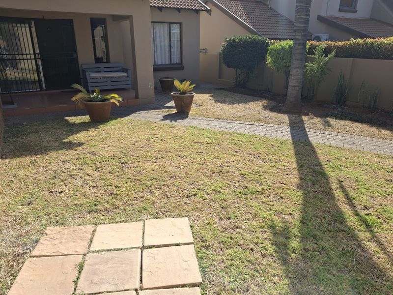 Welcome to your dream home! - Photo 3