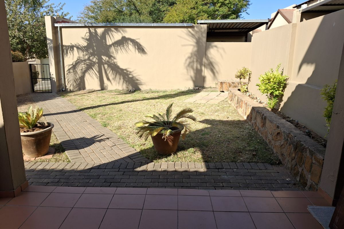 Welcome to your dream home! - Photo 4