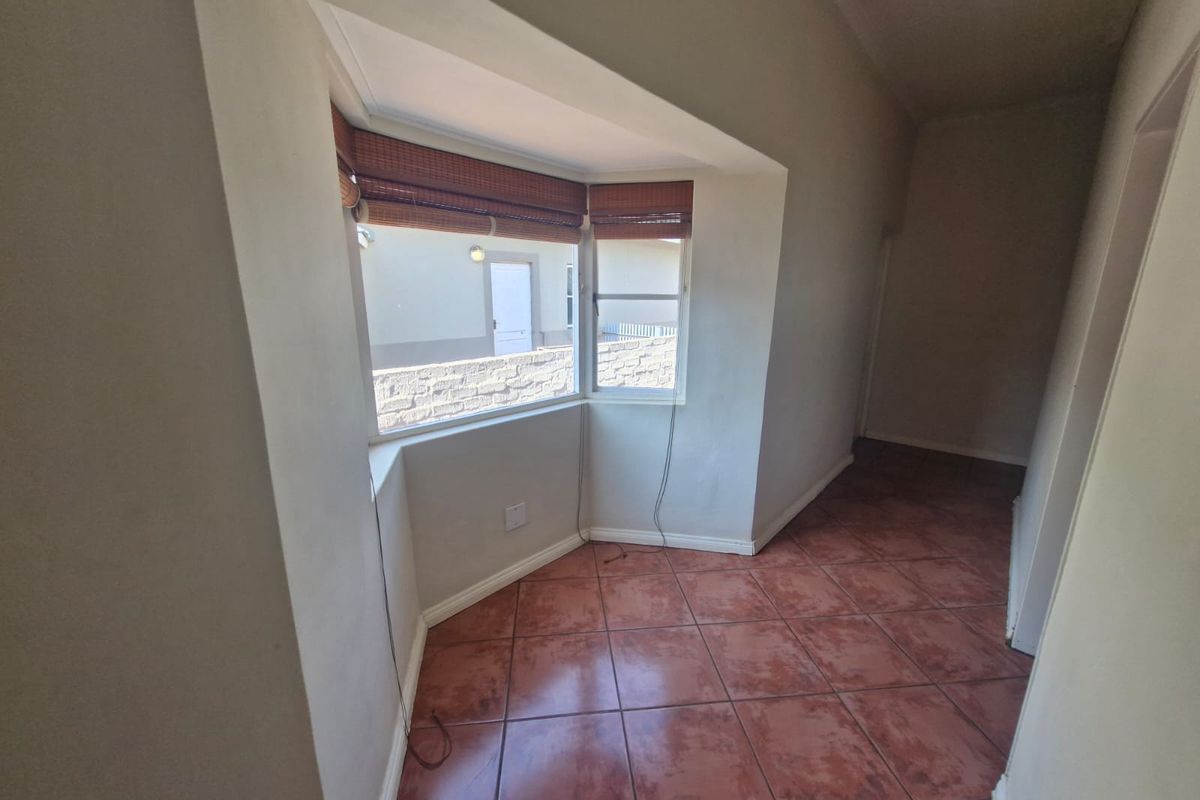 Townhouse For Sale In Rustenburg - Photo 3