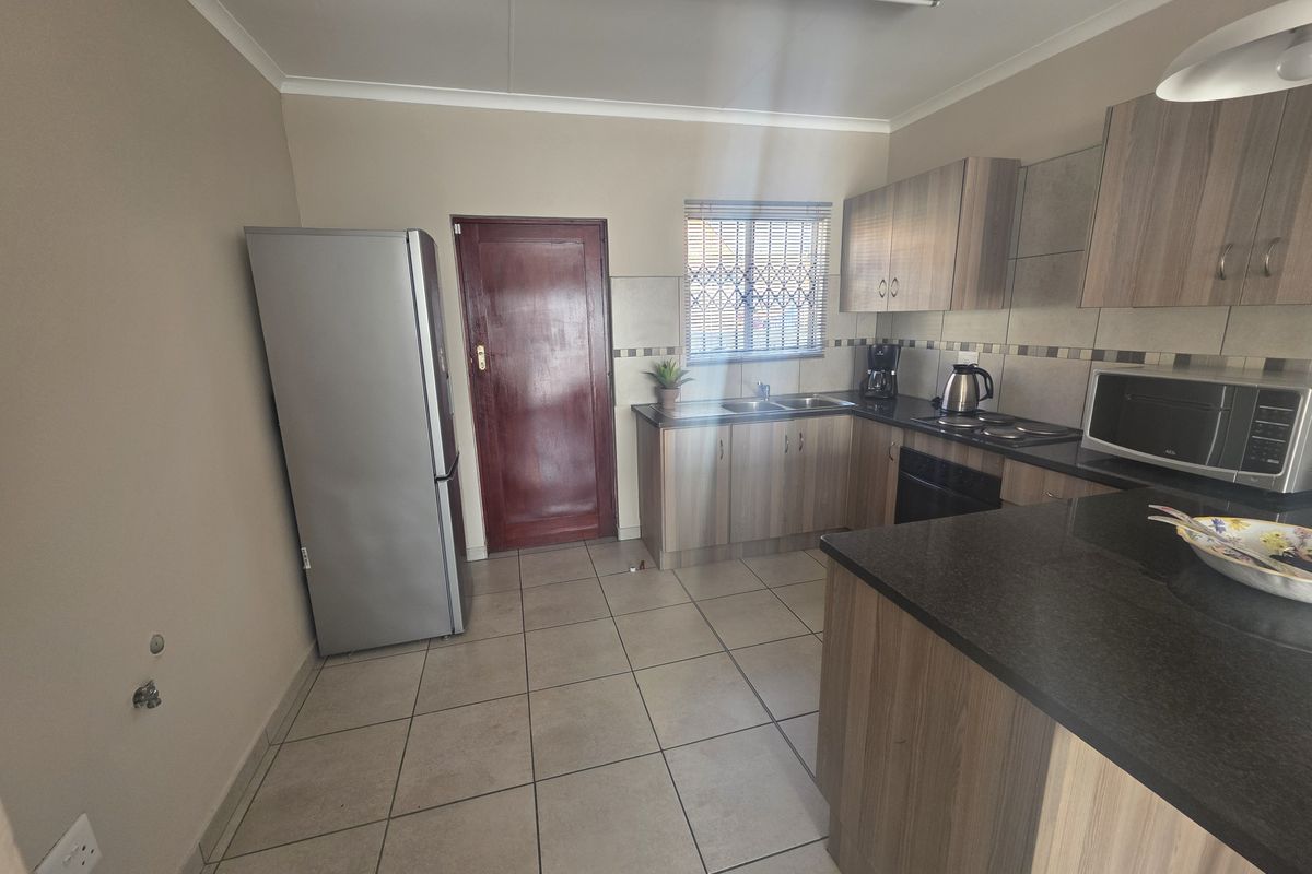 Spacious House for sale - Photo 5
