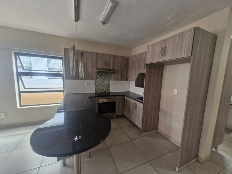 Duplex Rental Monthly In Rustenburg - Photo 3