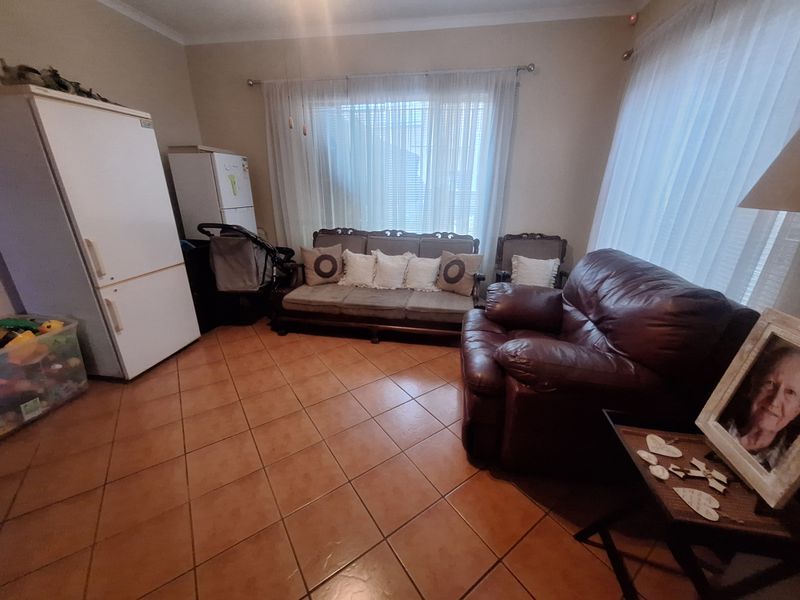 House For Sale In Rustenburg - Photo 9