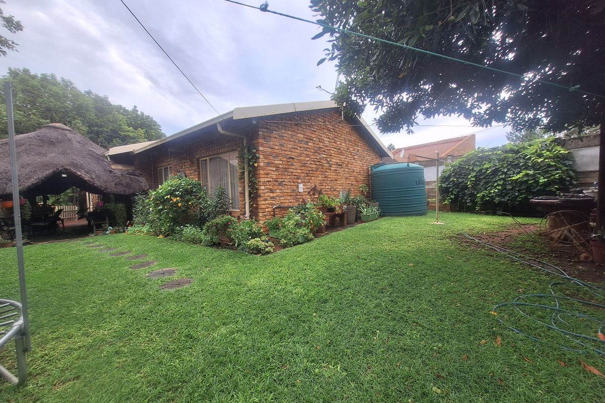 House For Sale In Rustenburg - Photo 4