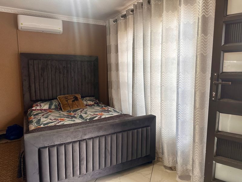 Family home in Safari Gardens - Photo 8