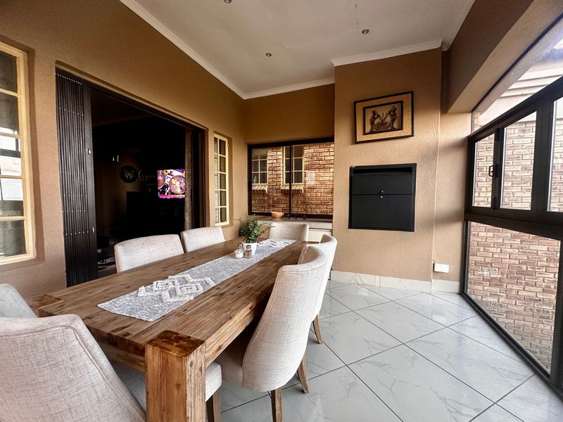 Family home in Safari Gardens - Photo 7